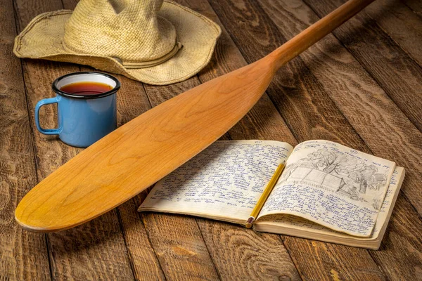 Vintage Expedition Journal Rustic Picnic Table Cup Tea Canoe Paddle — Stock Photo, Image