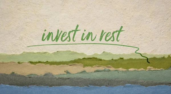 Invest Rest Reminder Advice Handwriting Handmade Paper Abstract Landscape Healthy — Stock Photo, Image