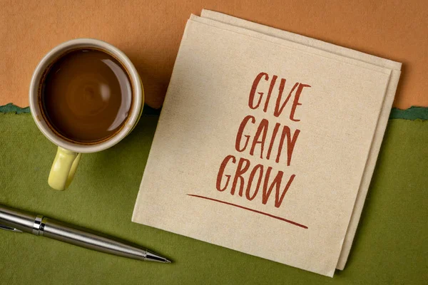 Give Gain Grow Business Personal Development Concept Handwriting Napkin Cup — Stock Photo, Image