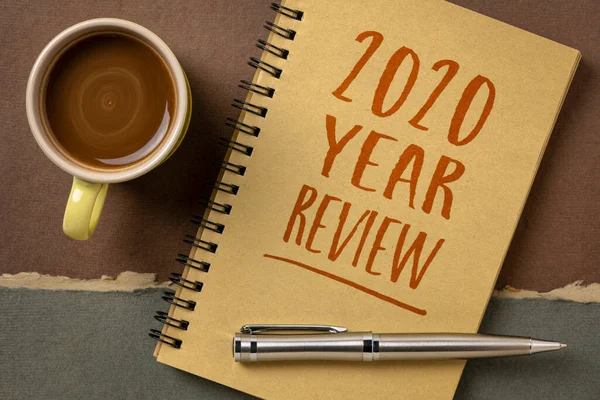 2020 Year Review Text Spiral Notebook Pen Coffee Business Year — Stock Photo, Image