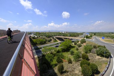 Ap7 yüksek yol yolda Katalonya İspanya Tarragona ilinde Vilaseca şehir