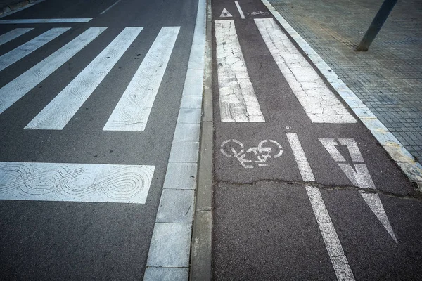 Специальная Велосипедная Дорожка Рядом Городским Парком Городе Сан Кугат Дель — стоковое фото