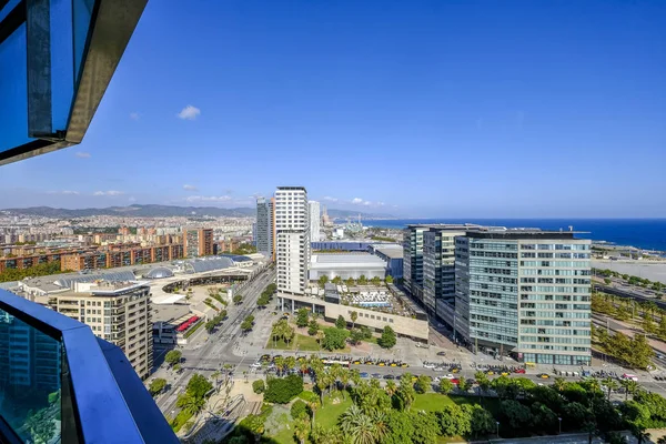 Vista Aérea Las Playas Mediterráneas Edificios Modernos Barcelona Zona Diagonal —  Fotos de Stock