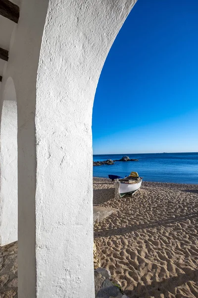 Details of the fishing village and white architecture in Calella — Stock Photo, Image