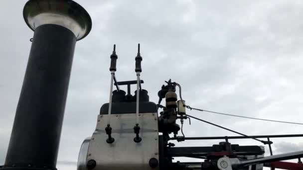 Stary rocznik steam obsługiwać Ciągnik rolny — Wideo stockowe
