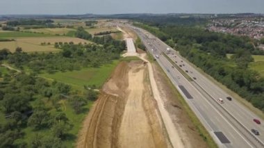 İnşaat işleri ile bir Alman Autobahn havadan görünümü