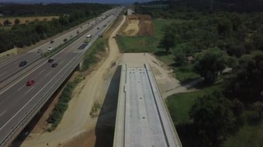 İnşaat işleri ile bir Alman Autobahn havadan görünümü