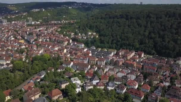 Vista aérea de las zonas meridionales de Stuttgart — Vídeos de Stock