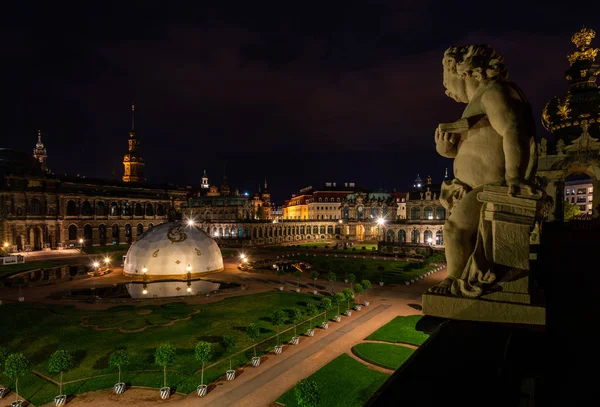 Pałac Zwinger w Dreźnie, Niemcy nocą — Zdjęcie stockowe