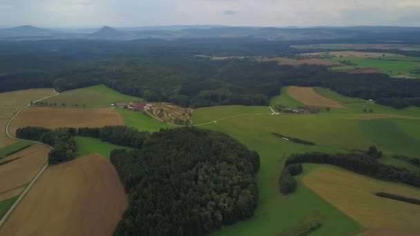 Hegau bölgesinin uzun sönmüş volkanları — Stok video