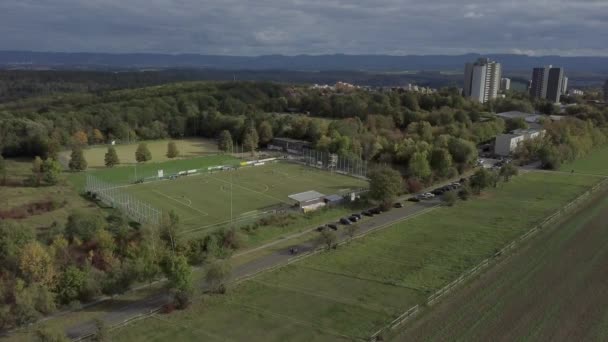 Bir futbol maçının Arial Drone Çekimi — Stok video