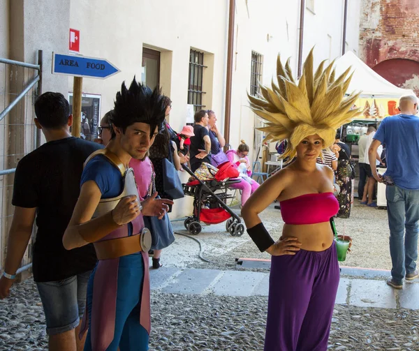 2018 Juni Casale Monferrato Italien Maskierte Menschen Für Event Casale — Stockfoto