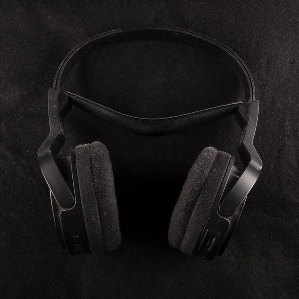 Black Headphones Black Background Square Image — Stock Photo, Image