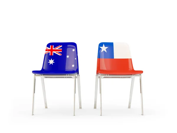 Deux chaises avec drapeaux de l'Australie et du Chili — Photo