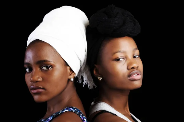 Two Young Attractive African American Women Headscarfs Serious Expression Dark — Stock Photo, Image