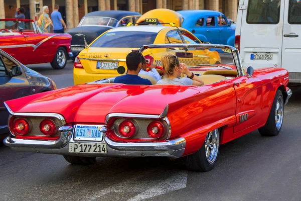 Havane Cuba 2018 Vintage Voitures Classiques Américaines État Restauré Assurer — Photo