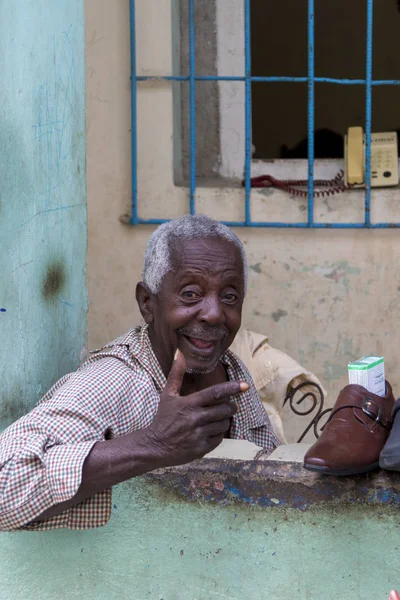 Habana Cuba 2018 Coches Clásicos Americanos Condiciones Restauradas Proporcionar Transporte — Foto de Stock