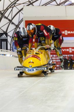 Calgary Kanada, 21 Aralık 2014: Fibt Viessmann yarış kızağı ve iskelet Dünya Kupası Calgary Olympic Park '.