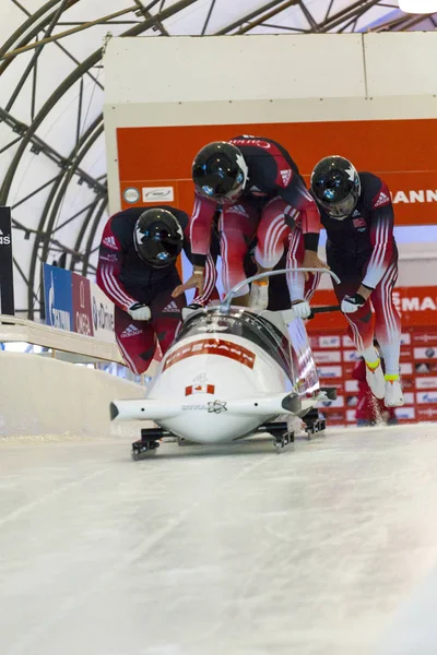 Calgary Kanada Dec 2014 Fibt Viessmann Bobpálya Csontváz Világbajnokság Calgary — Stock Fotó