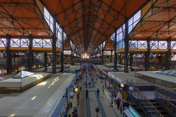 Budapest Maďarsko Května 2018 Lidé Nakupování Velká Tržnice Velké Tržnice — Stock fotografie