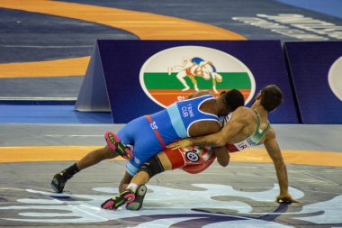 Budapeşte Macaristan 21 Ekim 2018: nerede birçok ülke final için uygun en iyi adam Dünya Halter Şampiyonası öncesi seçimi.