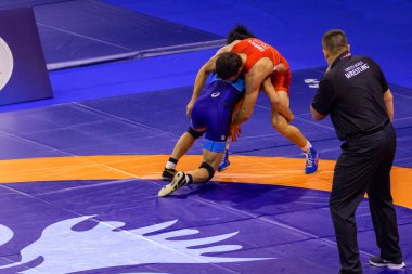 Budapeşte Macaristan 21 Ekim 2018: nerede birçok ülke final için uygun en iyi adam Dünya Halter Şampiyonası öncesi seçimi.