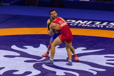 Budapeşte Macaristan Ekim 21 28 2018: nerede birçok ülkenin en iyi karşılayan final için adam Dünya Halter Şampiyonası öncesi seçimi. 