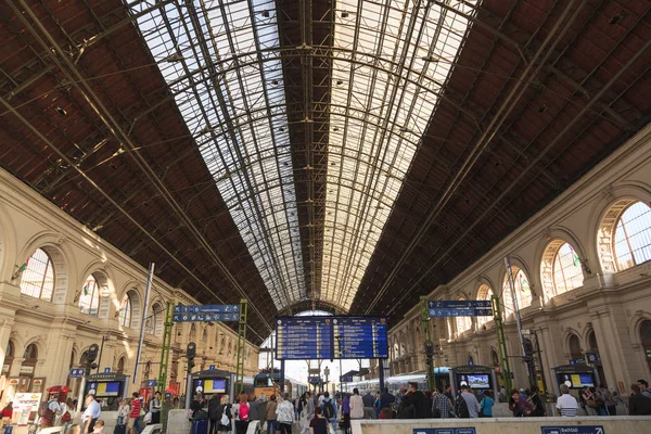 Budapest Hungría Septiembre 2016 Interior Estación Keleti Budapest Keleti Estación —  Fotos de Stock