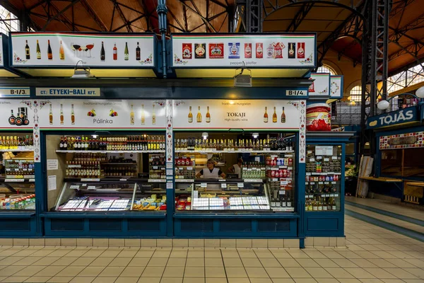 Budapest Hungría Junio 2018 Gente Compras Gran Mercado Great Market — Foto de Stock