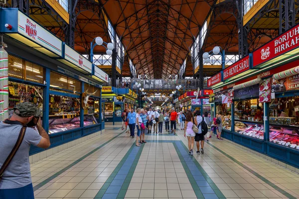 Budapest Hungría Junio 2018 Gente Compras Gran Mercado Great Market — Foto de Stock