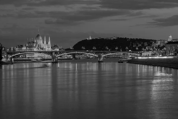 Budapest Night Panorama Parliament House Royal Castle Margaret Bridge Foreground — Stock Photo, Image