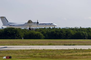 Budapeşte Macaristan 20 Ağustos 2019: Eurowings Airlines D-Abqp Budapeşte Uluslararası havaalanına yeni indi.