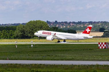 Budapeşte Macaristan 14 Temmuz 2019: Swissair Airbus 319 Hb-Jco Budapeşte Uluslararası Havaalanına yeni indi.