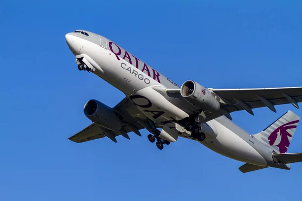 Budapest Ungheria Settembre 2019 Qatar Airline Boeing 787 Sta Atterrare — Foto Stock