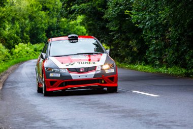 Macaristan Matra Dağları 19 Temmuz 2020: Macaristan Ralli araba şampiyonası sıcağı.