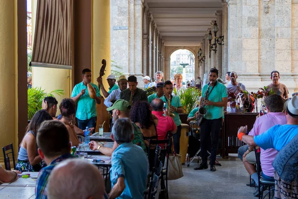 Habana Cuba Febrero 2018 Personas Identificadas Town Ese Barrio Habana —  Fotos de Stock