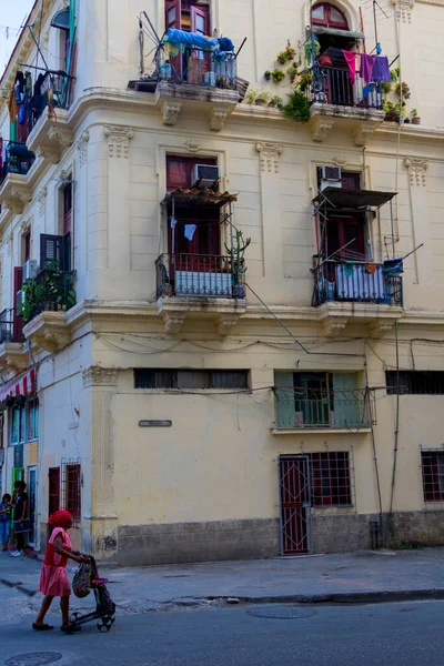 Havana Küba Şubat 2018 Town Old Havana Daki Mahallede Sıradan — Stok fotoğraf