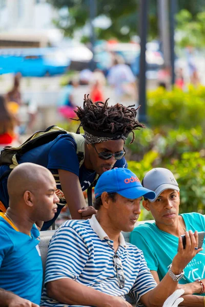 Havana Cuba Feb 2018 Undentified People Town Neighborhood Old Havana — стокове фото