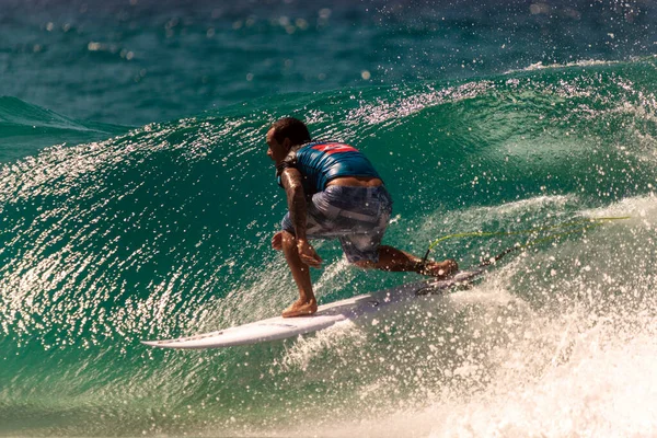 Snapper Rocks Gold Coast Itävalia Feb 2018 Tunnistamaton Surfer Kilpailee — kuvapankkivalokuva