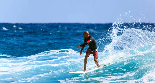 Snapper Rocks Gold Coast Australia Feb 2018 Unidentified Surfer Races — Stock Photo, Image