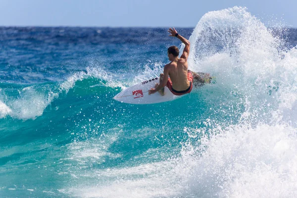 Snapper Rocks Gold Coast Australia Feb 2018 Neznámý Surfař Závodí — Stock fotografie