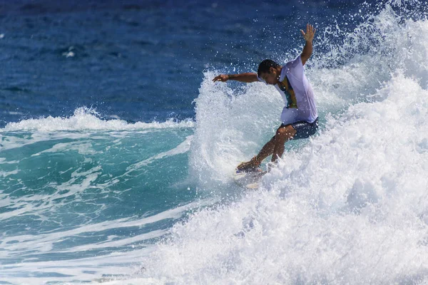 Snapper Rocks Gold Coast Australia Feb 2018 Unidentified Surfer Races — Stock Photo, Image