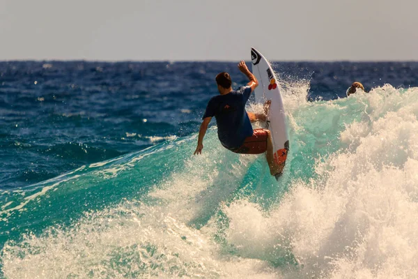 Snapper Rocks Gold Coast Australia Feb 2018 Unidentified Surfer Races — Stock Photo, Image