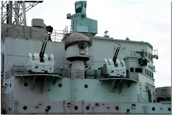 ロンドン 2007年12月17日 ロンドンの戦艦ベルファスト イギリス海軍軽巡航 軍艦博物館の眺め ベルファストはテムズ川のロンドンに停泊し 帝国戦争博物館が運営していた — ストック写真