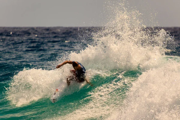 Snapper Rocks Gold Coast Australia Лютого 2019 Undentified Surfer Ідеальної — стокове фото