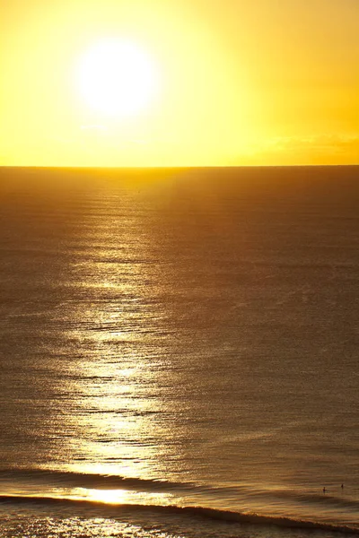 Schöner Sonnenuntergang Über Dem Meer — Stockfoto