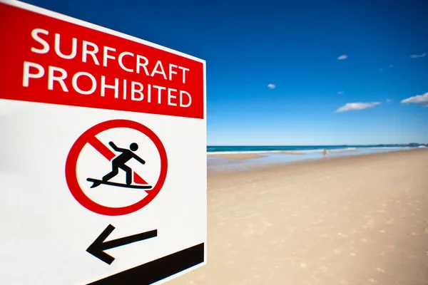 Geen Surfbord Het Strand — Stockfoto