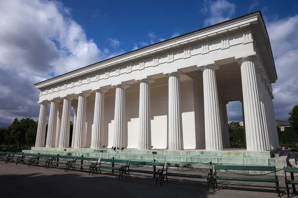 Neoklasyczne Tezeusz Świątyni Świątynia Hephaestus Repliki Volksgarten People Garden Zbudowany — Zdjęcie stockowe