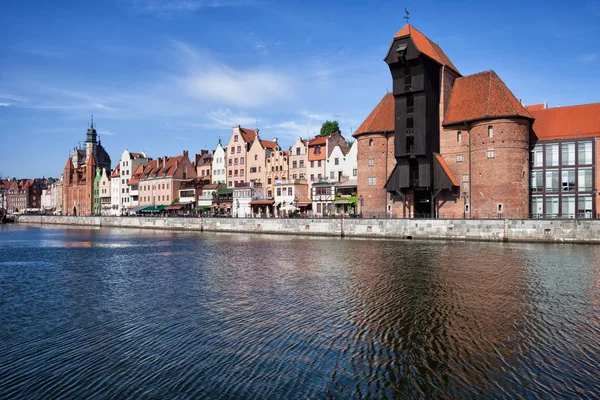 Cidade Velha Gdansk Vista Rio Polônia Skyline Cidade Com Guindaste — Fotografia de Stock