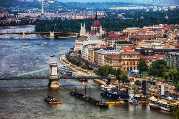 Panoráma Města Budapešť Podél Řeky Dunaj Maďarsku Městská Krajina Centrum — Stock fotografie